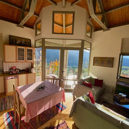 Villa Nano Καλάβρυτα Βίλα Στο Βουνό Με Τζάκι Exteriér fotografie