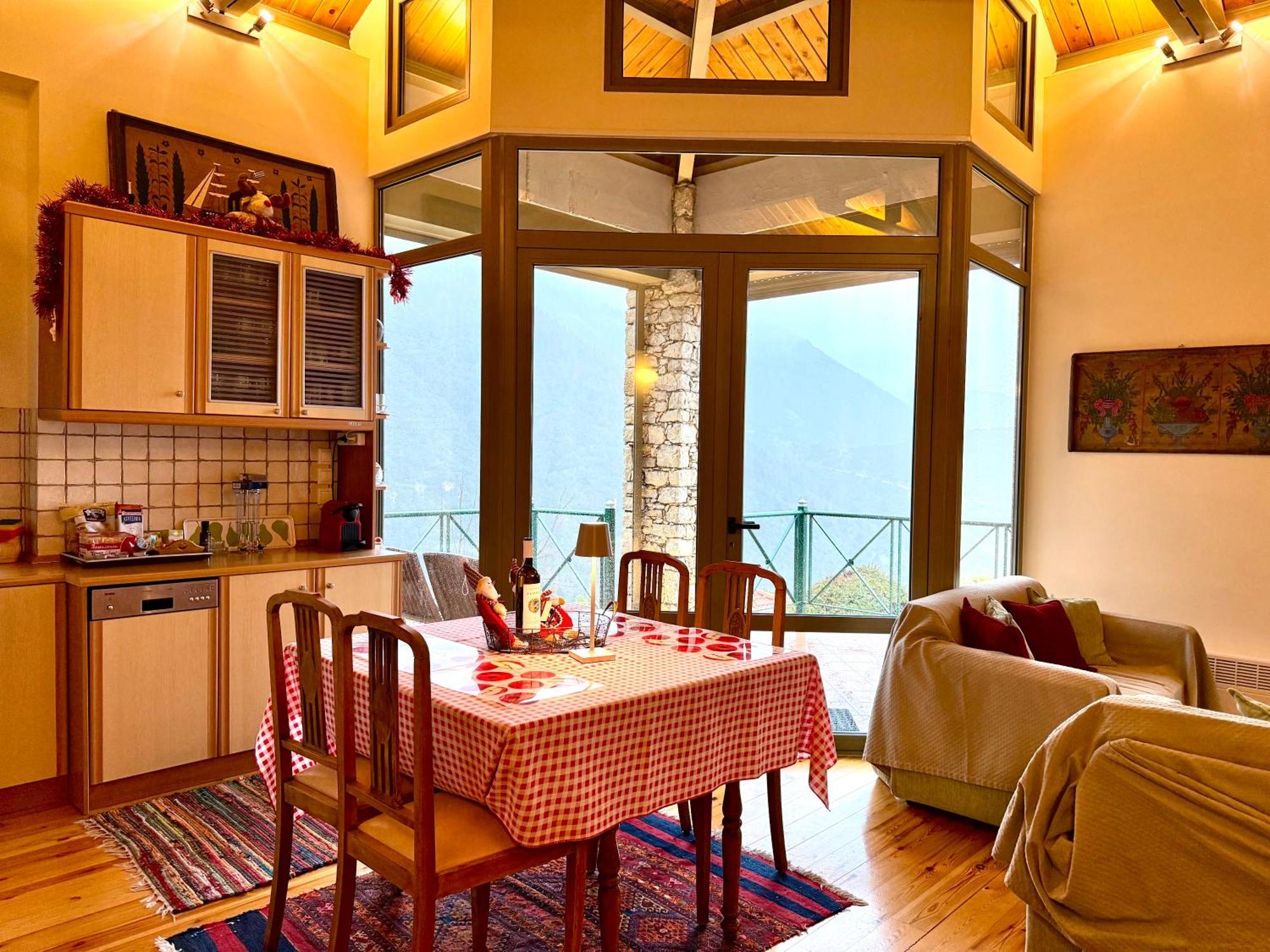 Villa Nano στο βουνό με τζάκι Kalavryta