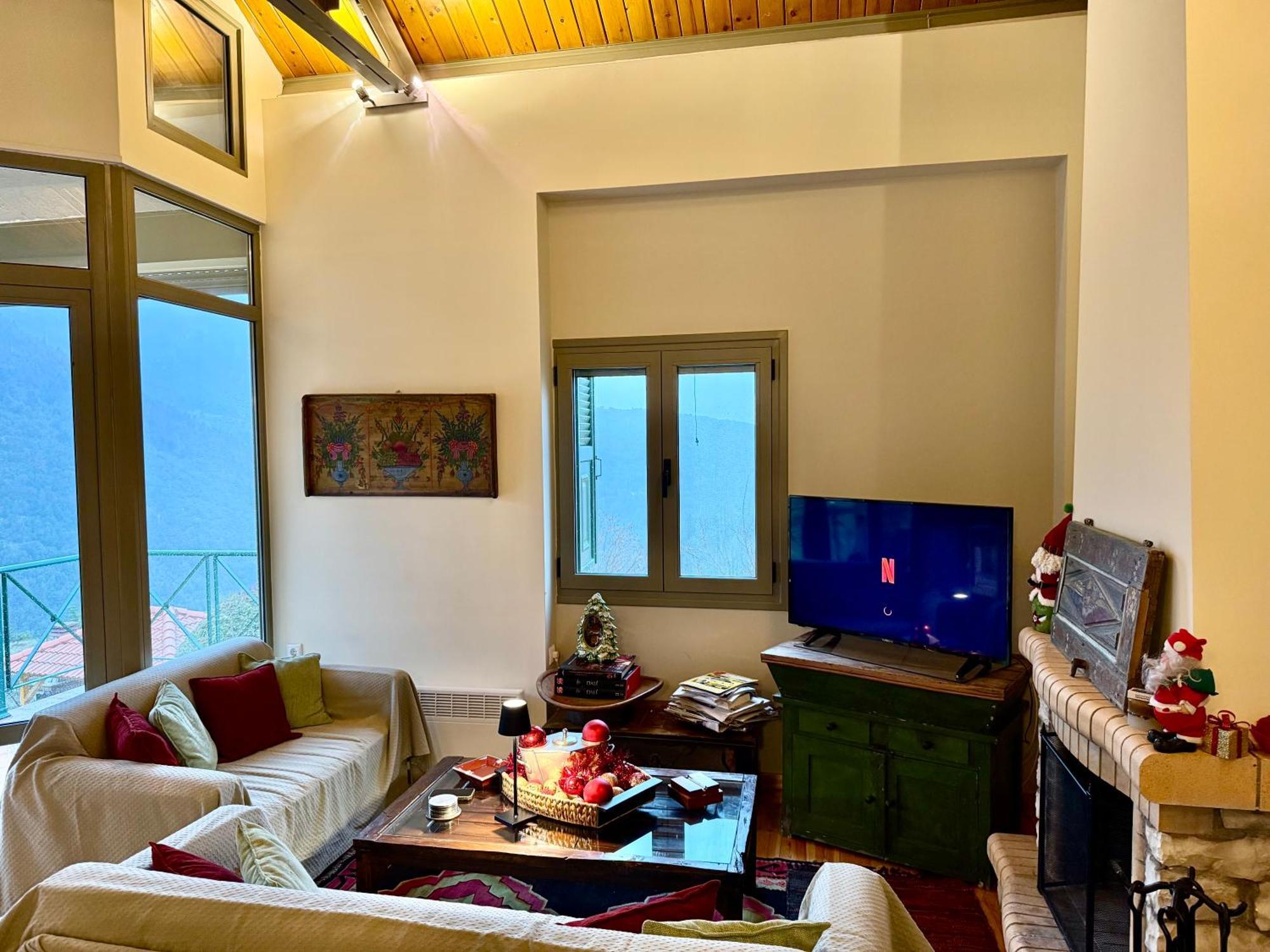 Nano στο βουνό με τζάκι Villa